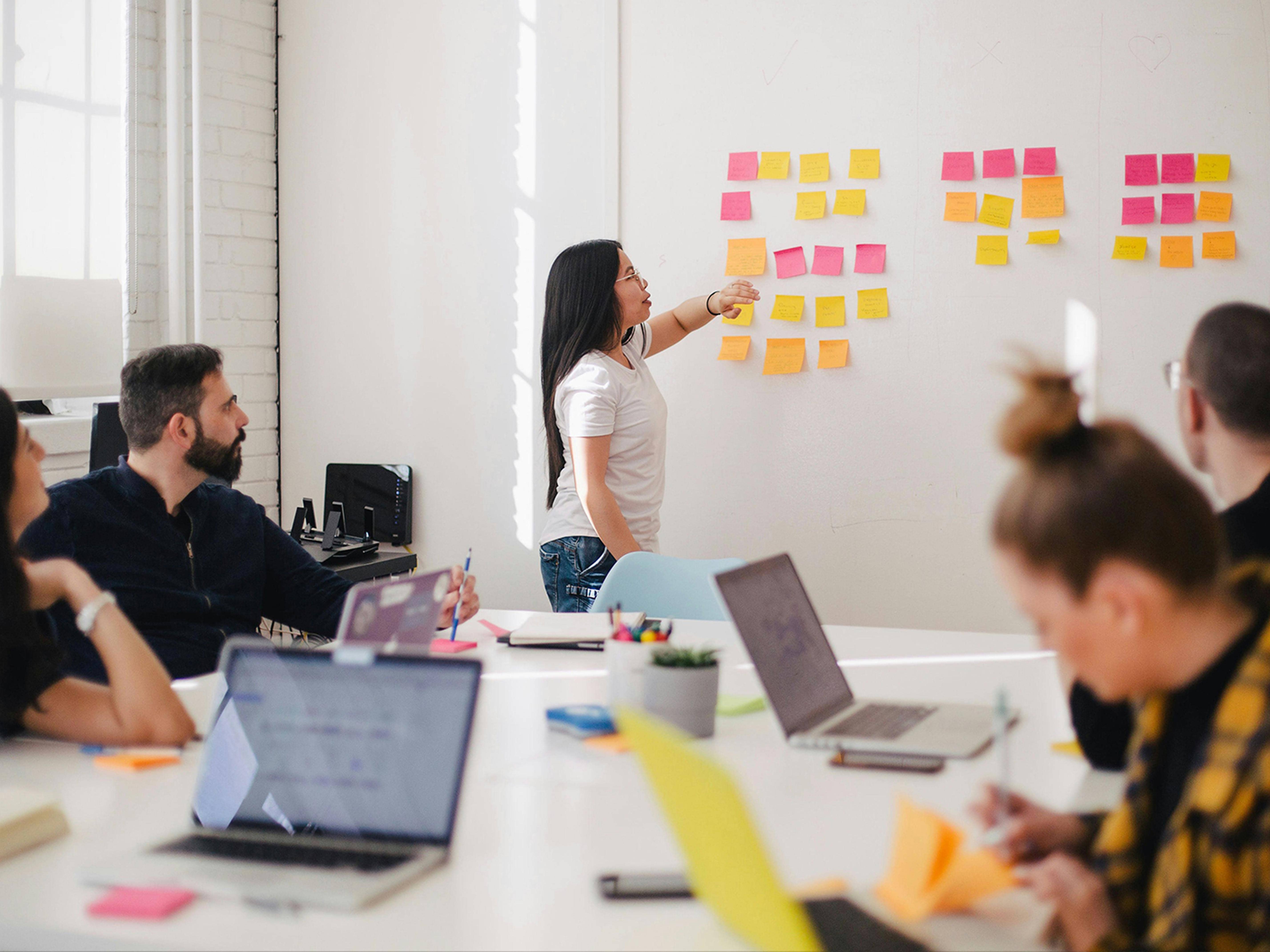 Consulting dashboard and strategy notes